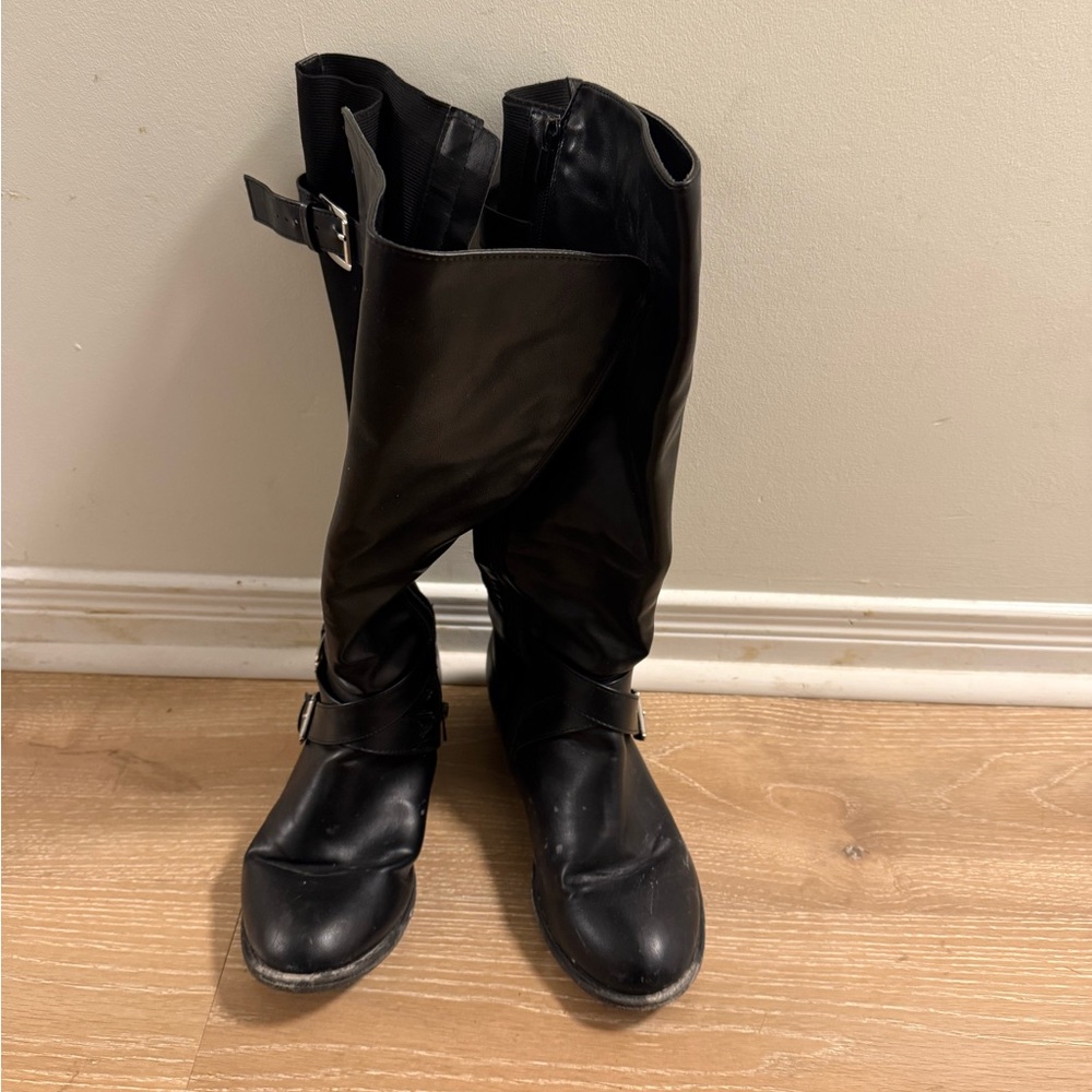 Torrid shoes size 41
